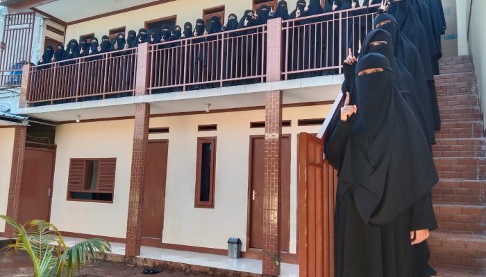 Tanpa Tabayun Kerahkan Masa, dan Paksa Santri Pulang, Ini Merampas Hak Orang Untuk Belajar?