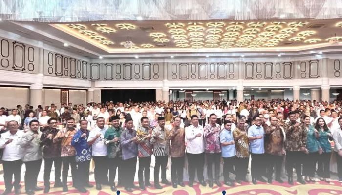 Dukung Peningkatan Ekonomi Desa, Bupati Karo Hadiri Sosialisasi Koperasi Merah Putih