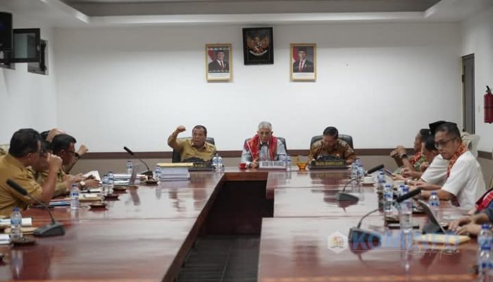 Bupati Karo Terima Kunjungan Ketua Umum Karo Foundation, Mayjen TNI (Purn) Musa Bangun