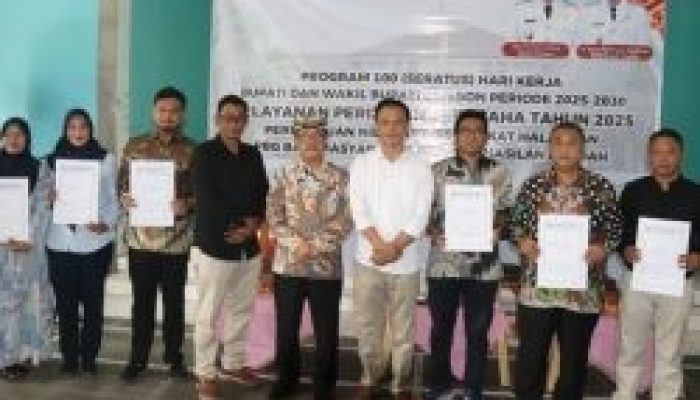 Bupati Imron Sebut Pelayanan Perizinan Berusaha Terpadu Bukti Komitmen Pemkab Cirebon Berikan Kemudahan Layana