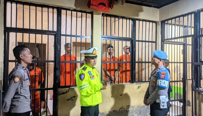 Rutin Cek Ruang Tahanan, Upaya Polres Purwakarta Jamin Keamanan