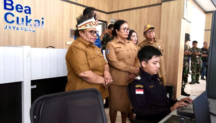 Wamendagri Ribka Haluk Tinjau PLBN Skouw, Pastikan Peningkatan Layanan dan Interaksi Ekonomi Lintas Batas