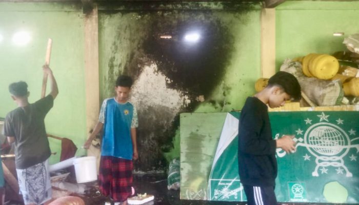 Kebakaran Landa Pondok Miftahul Huda Ngadirojo Pacitan, Kerugian Capai Puluhan Juta Rupiah