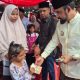 Tebar Kepedulian Bupati Al- Farlaky Gelar Open House