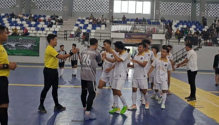 Siapakah Yang Akan Menyabet Sang Juara di Turnamen Futsal Kapolres Cup 2025