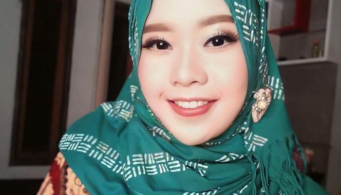 Rezeki Nomplok! Seorang Ibu Rumah Tangga Asal Gembuk Kebonagung Raih Hadiah Giveaway dari Dinas Sosial Pacitan, Sampaikan Harapan untuk Program Sosial yang Lebih Baik