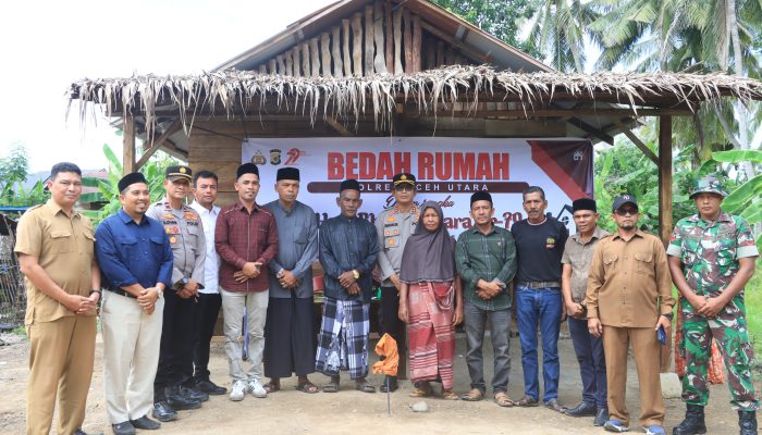 Kapolres Aceh Utara Letakkan Batu Pertama Program Bedah Rumah Hari Bhayangkara ke-79