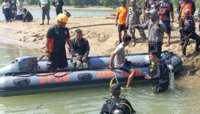 Empat Wisatawan Mojokerto Ditemukan Tewas Tenggelam di Pantai Pancer Door Pacitan: Tragedi Keluarga, Peringatan Bagi Liburan Sekolah