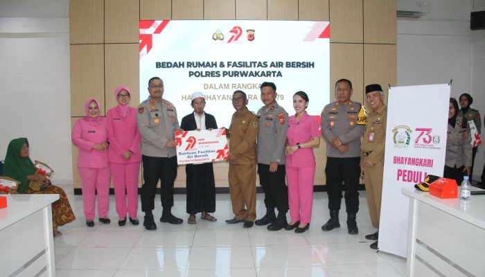 HUT Bhayangkara Ke -79, Polres Purwakarta Rehab 3 Rutilahu Dan Bangun 2 Sarana Air Bersih