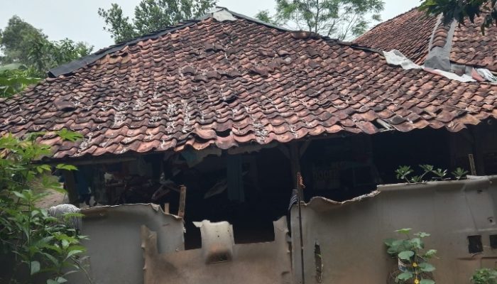 LSM Prabhu Indonesia Jaya Desak Baznas Bekasi Segera Tindaklanjuti Bantuan Rumah Warga Miskin