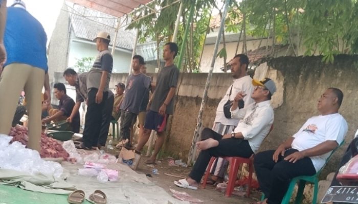 Lima Ekor Sapi Kurban dari Kepala Desa Kertajaya Dibagikan Merata kepada Warga