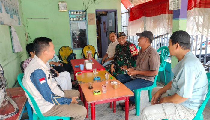 Babinsa Klender Gandeng Ketua RT dan Warga, Perkuat Sinergi Demi Lingkungan Aman dan Nyaman.