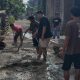 Warga Kampung Baru Sirnoboyo Pacitan Gotong Royong Perbaiki Jalan, Sebagai Bentuk Protes atas Lambannya Penanganan Pemerintah
