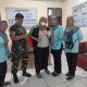 Babinsa Jatinegara Bantu Distribusikan Menu Makanan Kering untuk Balita, Ibu Hamil dan Ibu Menyusui.