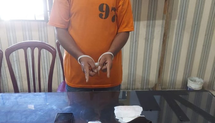 Satresnarkoba Polres Tanah Karo Amankan Seorang Pria Diduga Bawa Sabu di Mobil