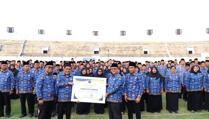 1.735 Tenaga Honorer Resmi Dilantik Jadi PPPK, Kabupaten Cirebon Raih Penghargaan dari BKN