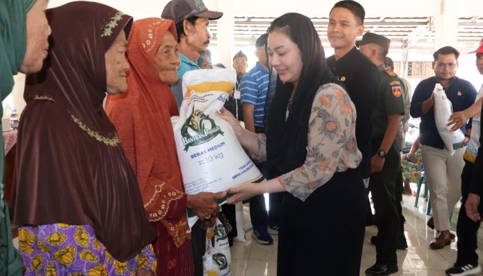 Bantuan Beras Cadangan Pangan Pemerintah Disalurkan