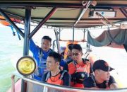 Tim SAR Gabungan Satpol Airud Polres Banyuasin Terus Melakukan Pencarian Nelayan Yang Hilang Tenggelam 
