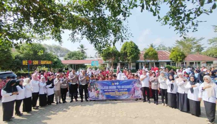 Polres Banyuasin Sambut Hari Anak dengan Sosialisasi Lalu Lintas Ceria di SDN 130
