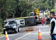 Bus Karyawan PLTU Pacitan Terguling di Jalur Pegunungan Sudimoro, 19 Penumpang Luka-Luka: Pertanyaan Muncul soal Kelayakan Armada
