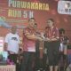 Kapolres Purwakarta Berikan Penghargaan Kepada Pelari Tercepat Dalam Fun RUN 5 K