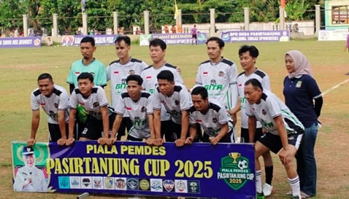 Pemdes Pasirtanjung Gelar Turnamen Sepak Bola Antar-RT Sambut Kemerdekaan