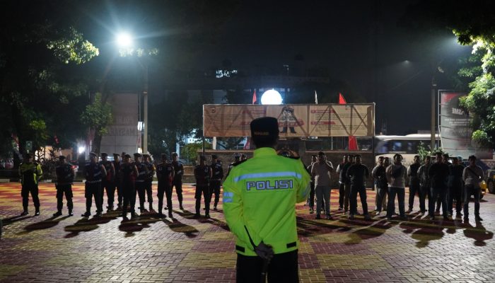 Beri Rasa Aman Masyarakat, Kapolres Purwakarta Pimpin Langsung Kegiatan Patroli Malam