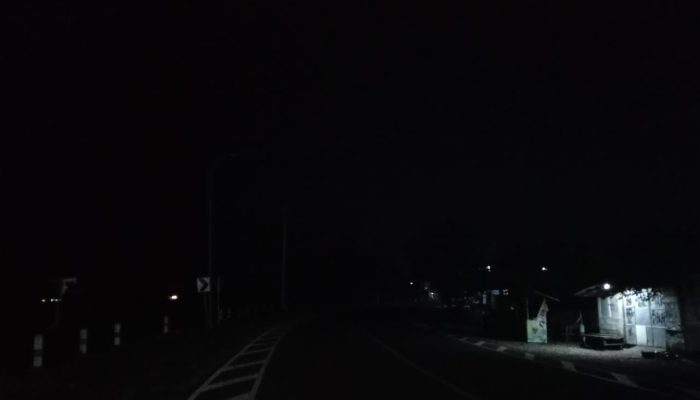 JLS Pacitan Mulus Namun Gelap Gulita di Malam Hari, Siapa yang Bertanggung Jawab?