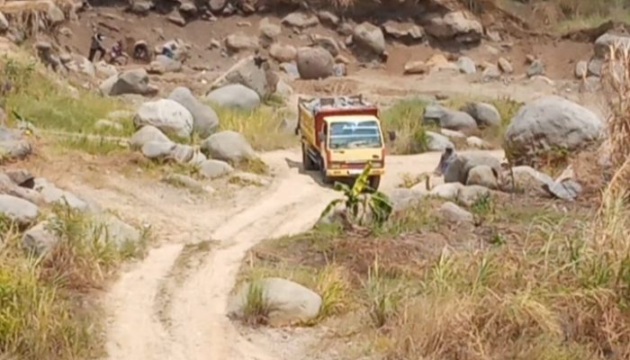 Kerusakan Alam Bantaran Kaligung diduga Akibat Penambangan Batu dan Pasir