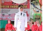 Camat Serai Serumpun Siti Patimah Pimpinan Rapat HUT RI KE 80 Tahun 2025