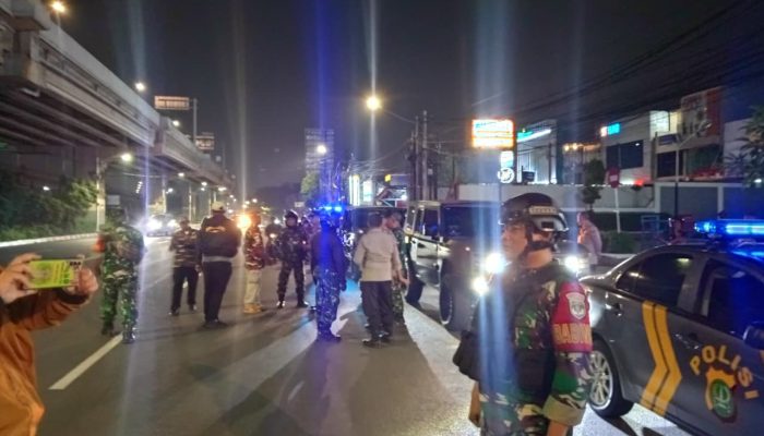 TNI, Polri dan Ormas Gelar Patroli Gabungan di Wilayah Duren Sawit.