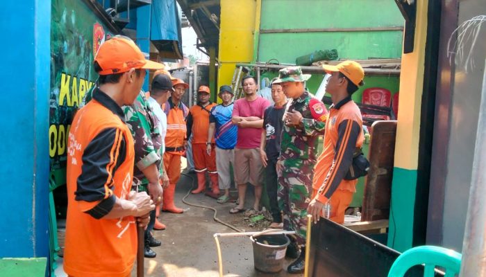 Partisipasi Kodim 0505/JT Dalam Pembuatan Sumur Air Bersih.
