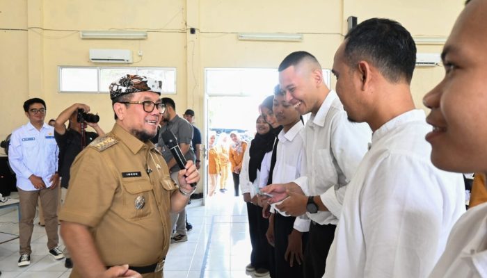 Bupati Imron Minta Pejabat Kreatif dalam Kontrak Kinerja 2024.