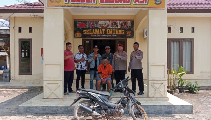 Ungkap Kasus Curanmor di Halaman Kantor Desa Sumber Sari, Kapolsek Gedung Aji Paparkan Kronologinya : Satu Pelaku Diamankan Beserta Barang Buktinya