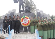 Yonif 407/PK Ikuti Upacara Ziarah dan Tabur Bunga Peringati HUT ke-80 TNI