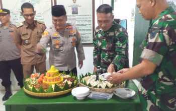 polsek tanjung batu jalin silaturahmi dengan koramil perkuat sinergi di hut tni ke-80 6 Img 20251007 Wa0001