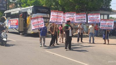 Hari Jadi Indramayu ke-498 Diwarnai Aksi Tuntut Bupati Mundur, Gubernur KDM Tekankan Pembangunan Berbasis Budaya