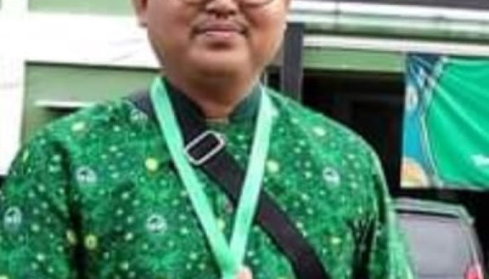 Kepala SMP IT Jari Nabi,sampaikan ucapan selamat Hari santri Nasional 2025 Bertema “Mengawal Indonesia Merdeka Menuju peradapan Dunia.