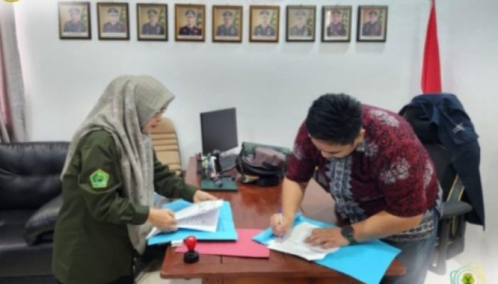 Penandatangan perjanjian kerjasama dengan cabang kejaksaan Negeri tanjung jabung timur