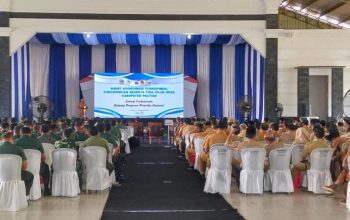 Kajari Pacitan Gaungkan Seruan Tegakkan Hukum dan Dukung Program Asta Cita Prabowo, Ada Pesan Khusus untuk Desa! 5 IMG 20251111 WA01383