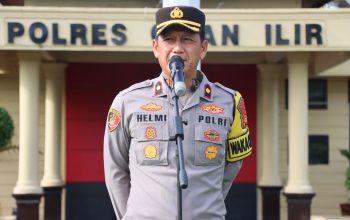 wakapolres ogan ilir beri arahan dalam apel perbanyak bersyukur dan hindari gaya hidup mewah 4 Img 20251124 Wa0006