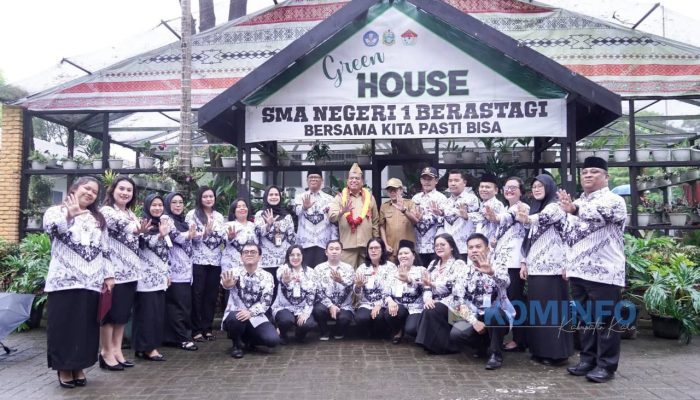 Peringati Hari Guru Nasional 2025 Bupati Karo Tegaskan Tidak Ada “Indonesia Kuat” Tanpa “Guru Hebat”