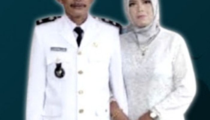 Kepala Desa kota raja,sarwani staf dan BPD,munyampaikan ucapan HUT kabupaten tanjabtim ke 26