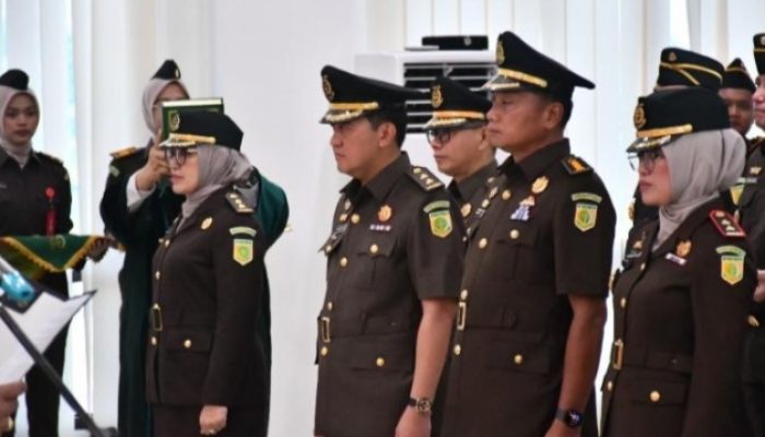 Penyegaran korps Adhyaksa kejati jambi Lantik 11 pejabat Eselon III ,jajaran Asisten hingga kajari Berganti