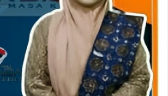 Dra Nurjannah kepsek MtsN 1 Nipah panjang Mengucapkan selamat Hari Guru Nasional HGN dan HUT PGRI ke 80 tahun 2025