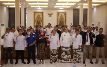 pemkab cirebon selaraskan tata kelola informasi publik lewat pembinaan ppid 7 Img 20251206 Wa0000