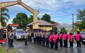 polres mukomuko dan bhayangkari salurkan bantuan sosial untuk korban banjir di sumatera barat 8 Img 20251210 Wa0004