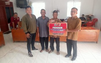 tiyuh kibang budi jaya salurkan blt dana desa tahun 2025 7 Img 20251210 Wa00251