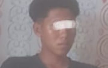 tim lbh-bsn bersama jurnalis akan melaporkan terkait nikah dibawah umur ke aph tulang bawang 4 Img 20251212 Wa0026