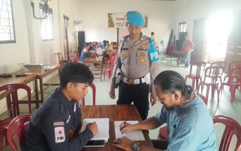 polres tulang bawang & pmi gelar donor darah besar-besaran di gereja tugu kuning, 50 peserta antusias 7 Img 20251212 Wa0045